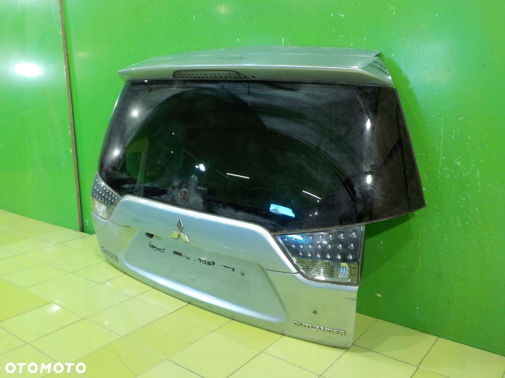 MITSUBISHI OUTLANDER II LIFT 2.2 D 10r 5D klapa tyl - 4