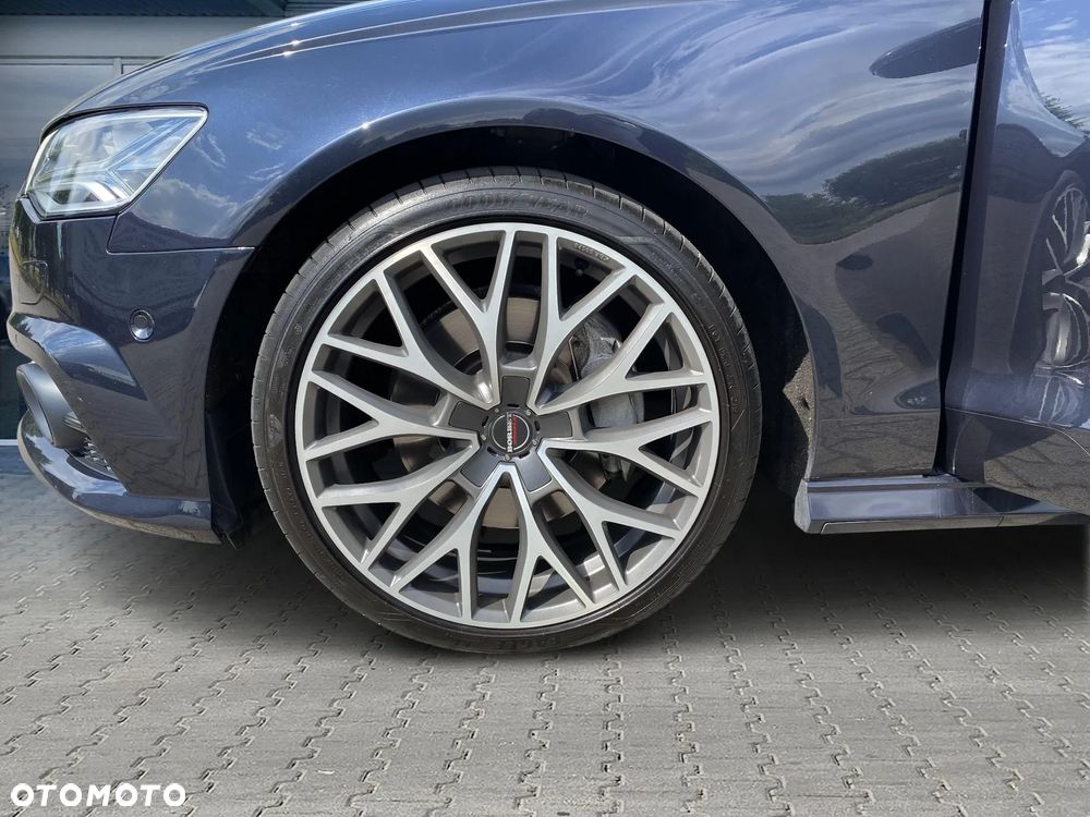 Audi A6 Avant 3.0 TDI quattro S tronic - 27