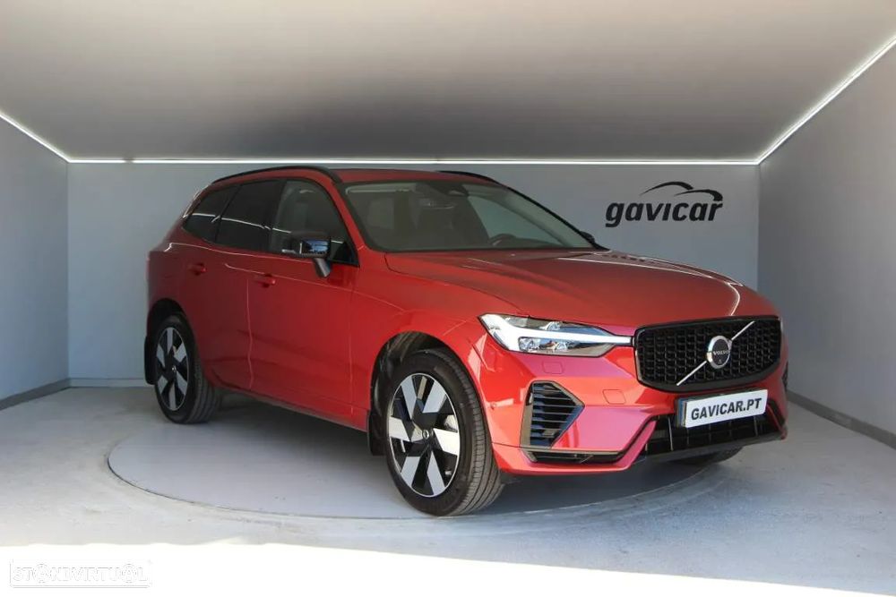 Volvo XC 60 2.0 T6 PHEV Ultra Dark AWD - 1
