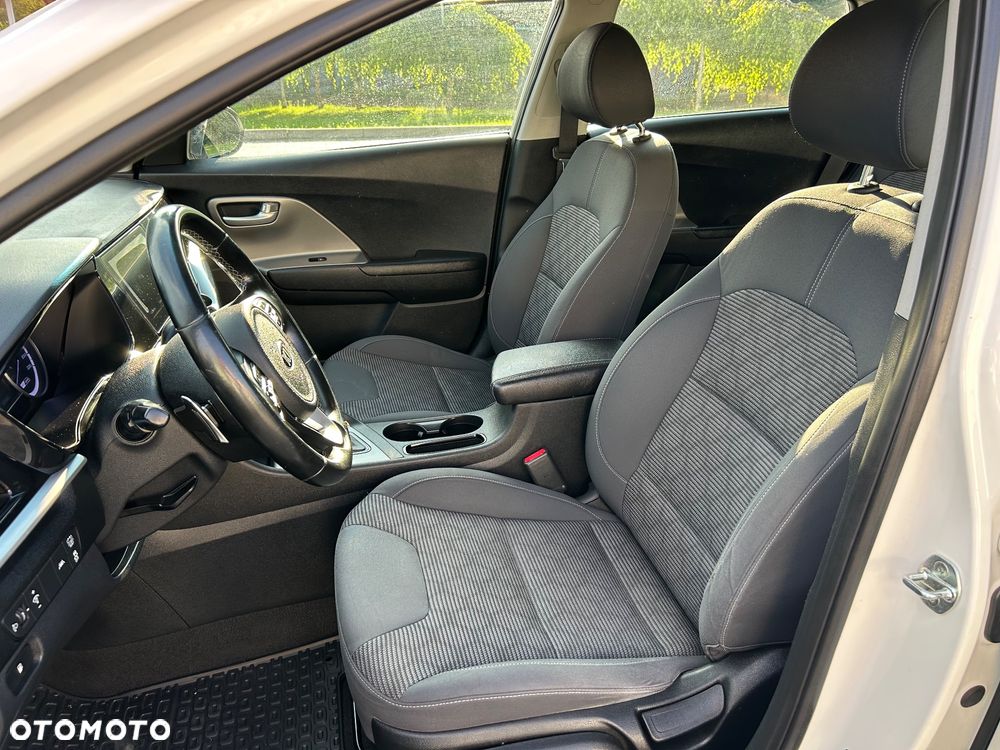 Kia Niro 1.6 GDI HEV 2WD OPF Vision - 14
