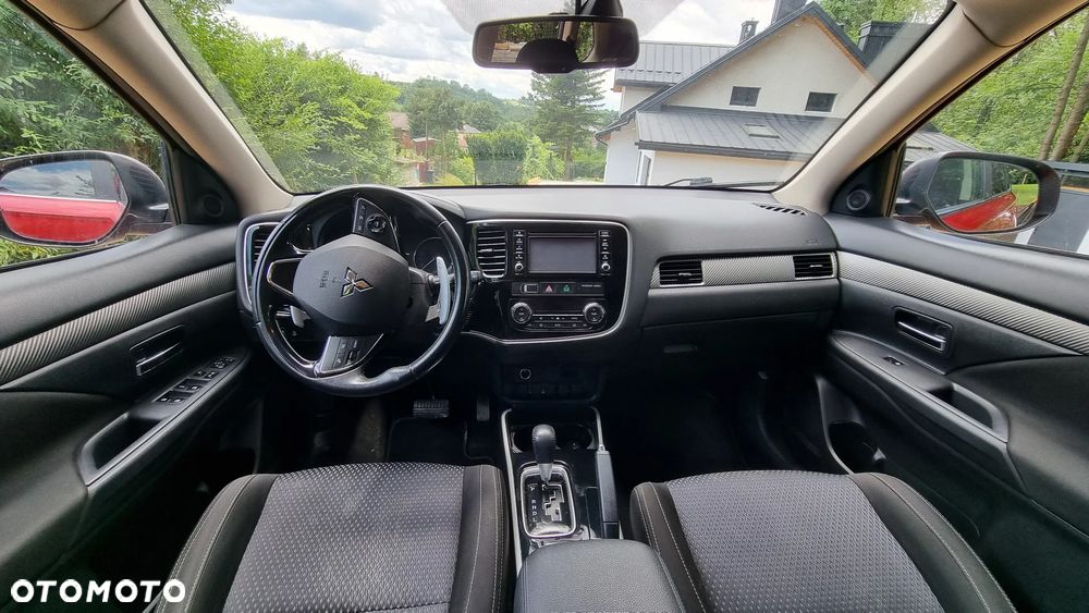 Mitsubishi Outlander 2.0 Intense 4WD CVT - 20