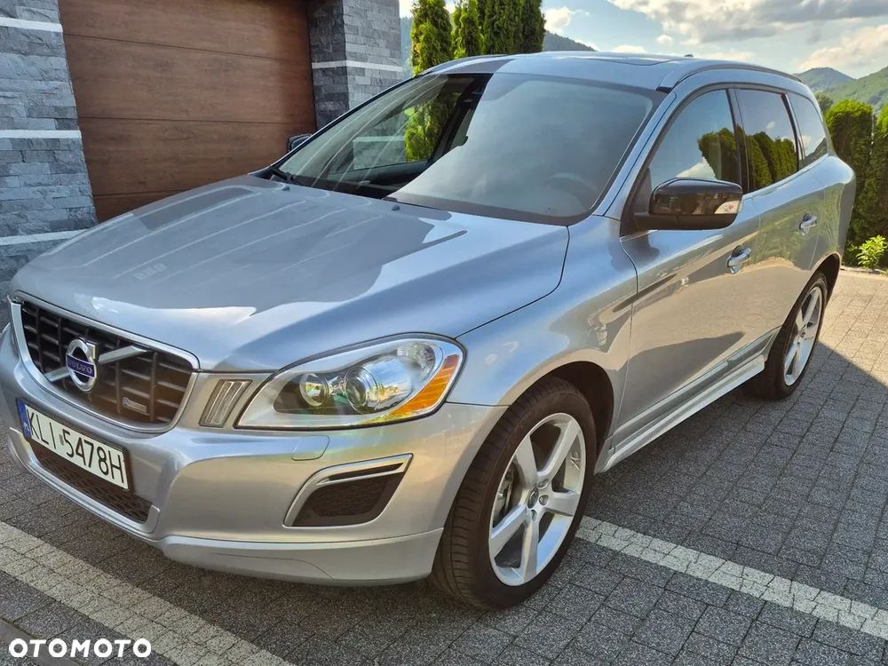 Volvo XC 60 T6 AWD R-Design - 2