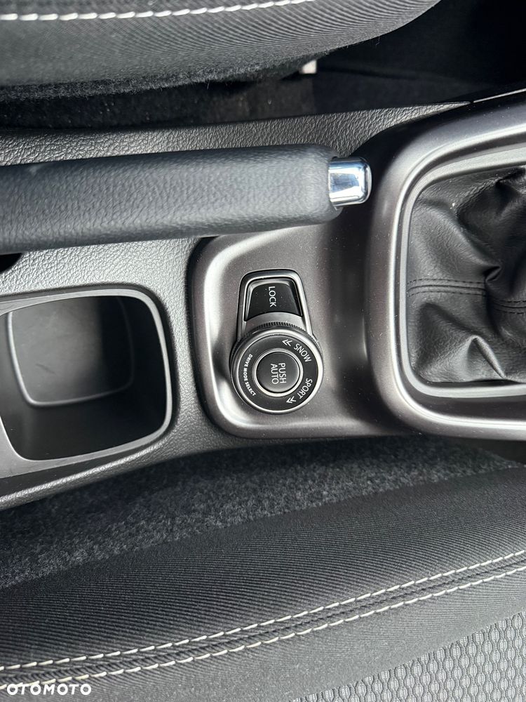 Suzuki Vitara 1.4 Boosterjet mHEV Premium Plus 4WD - 14