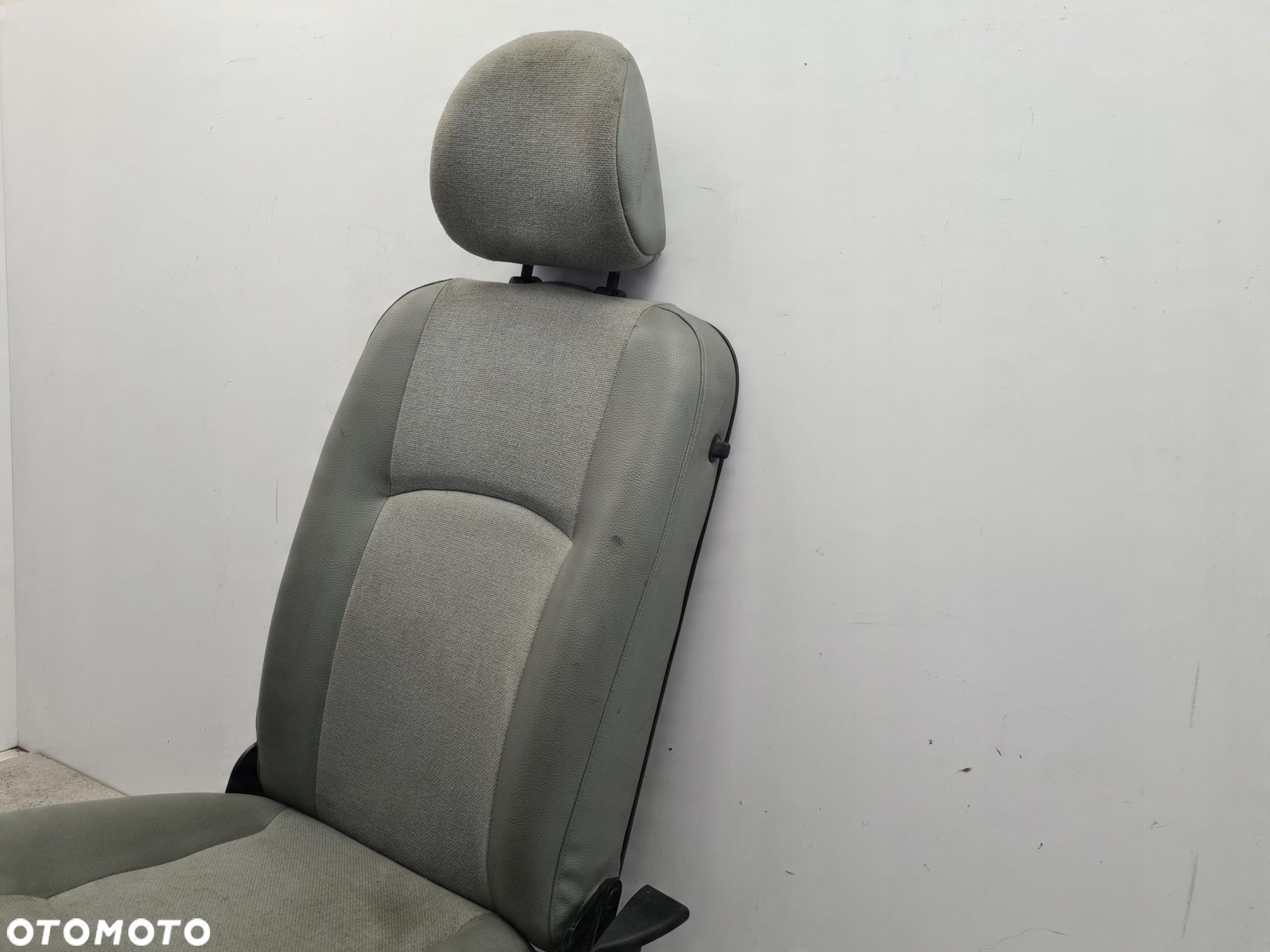 RENAULT KANGOO I FOTEL PRAWY PRZÓD - 8
