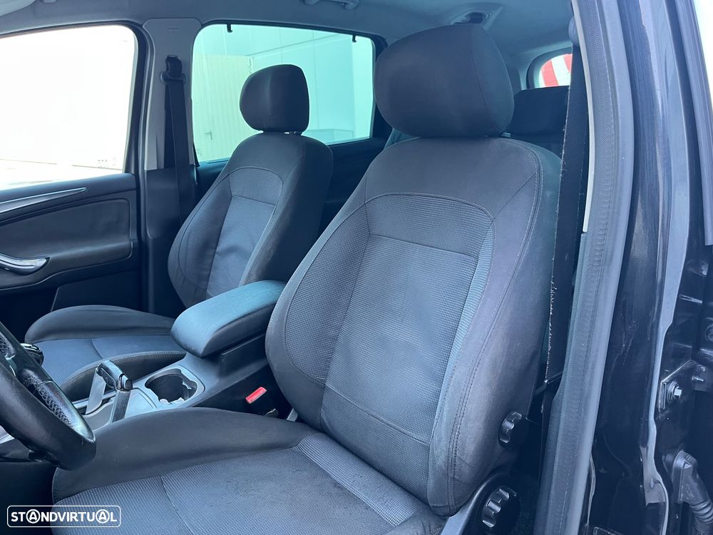 Ford S-Max 1.8 TDCi Titanium 7L - 20