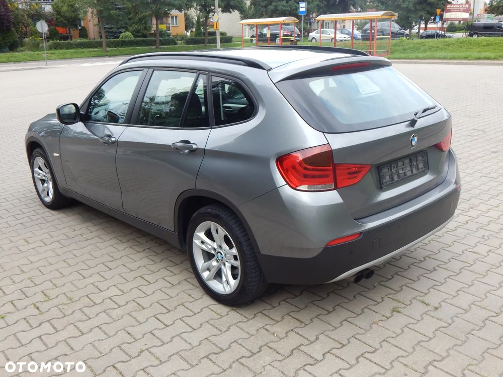 BMW X1 sDrive20i Sport Line - 8
