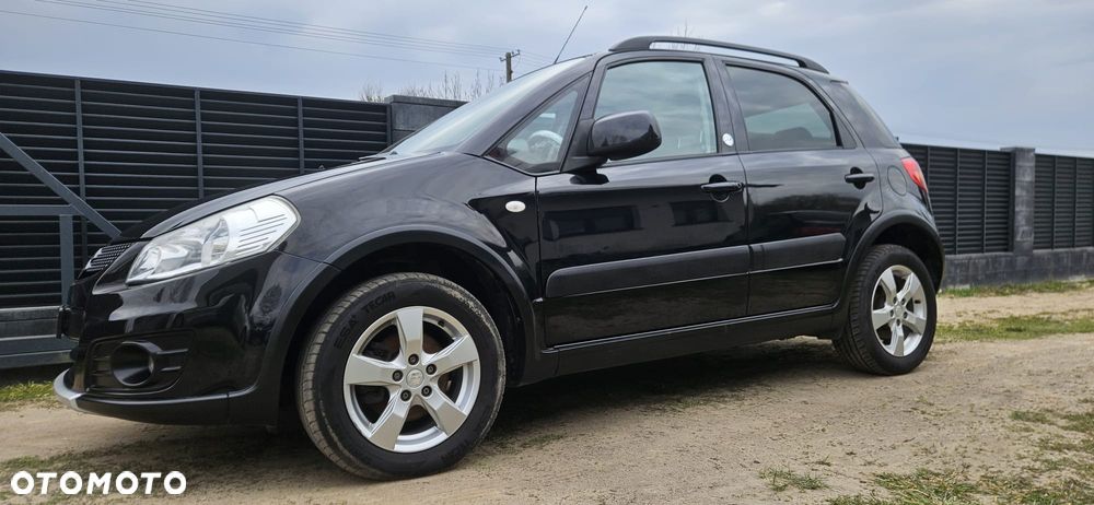 Suzuki SX4 1.6 VVT 4x4 Style - 4