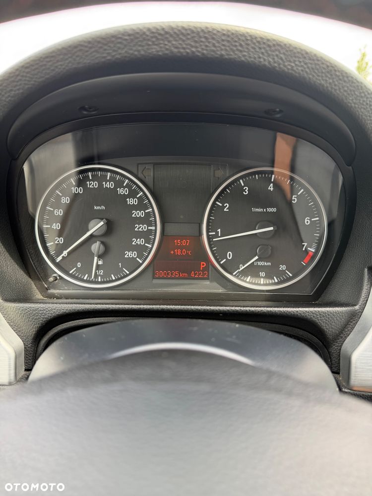 BMW Seria 3 - 11