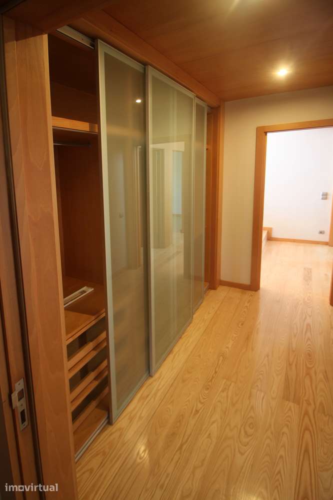 T 3 duplex Pinhal d'Aberta em Esmoriz - Grande imagem: 4/30
