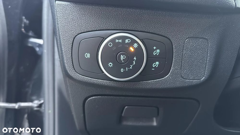 Ford Focus 1.0 EcoBoost Trend - 10