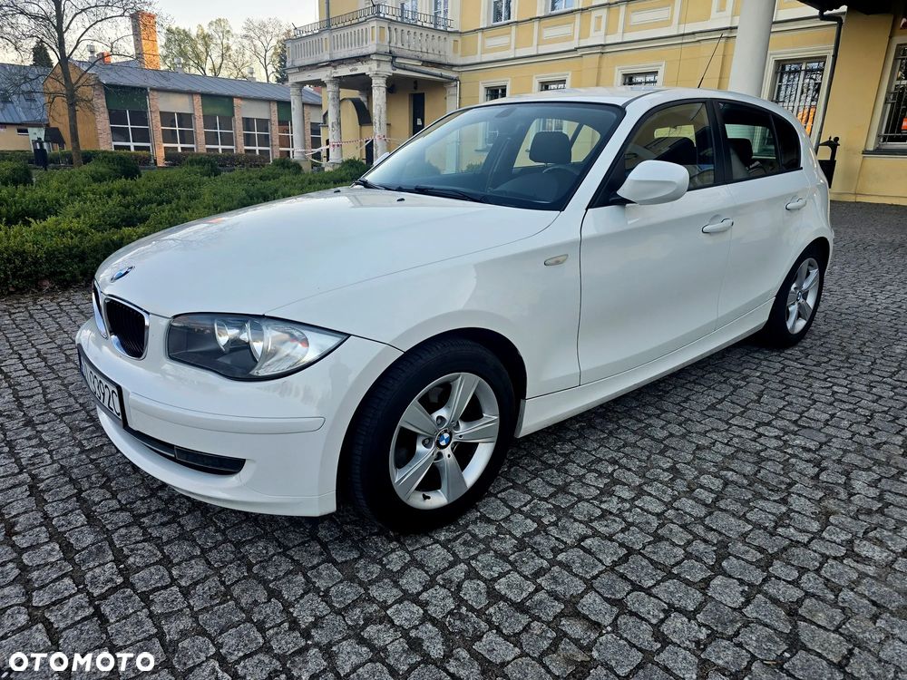 BMW Seria 1 116i - 4