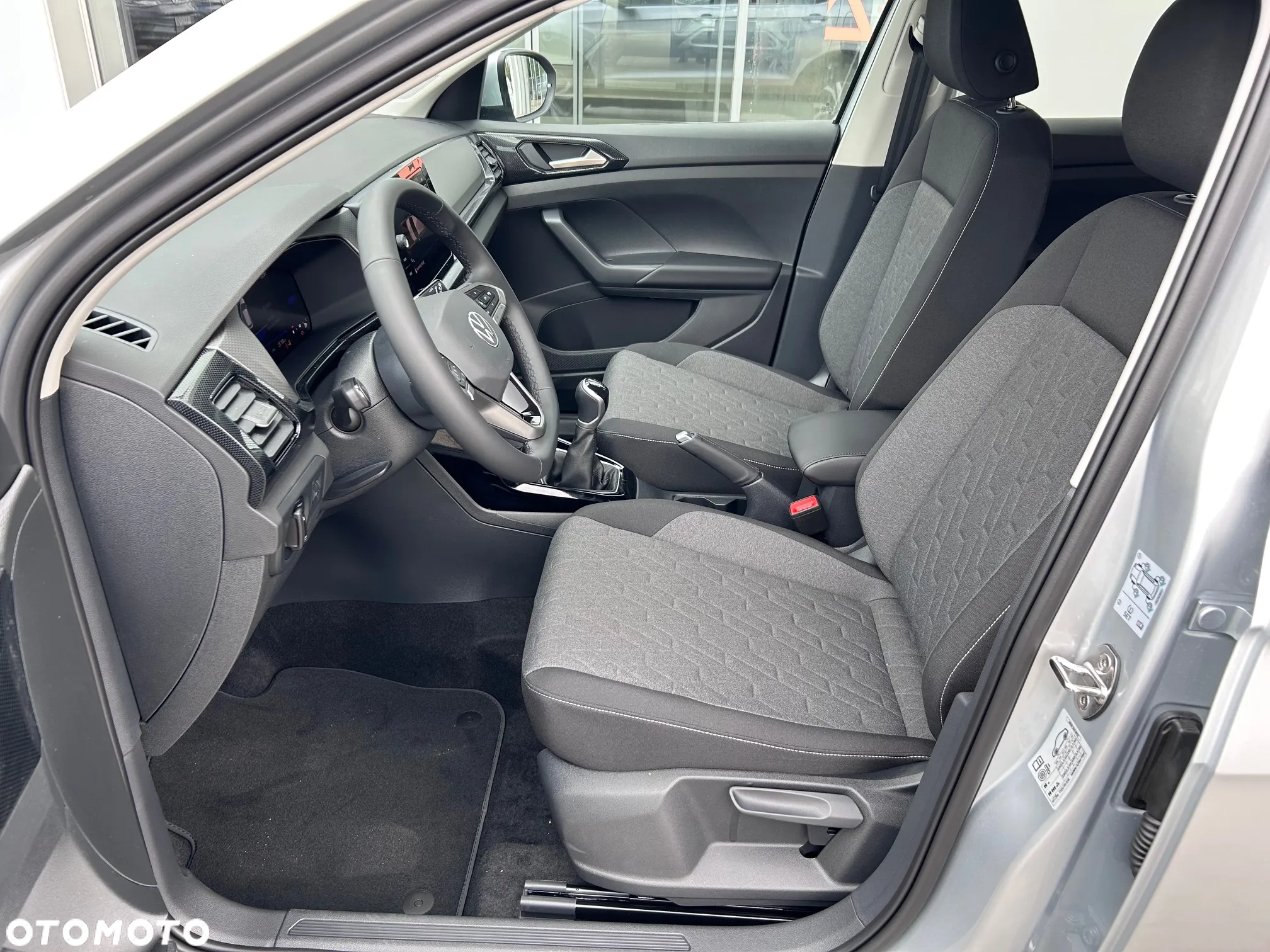Volkswagen T-Cross - 6