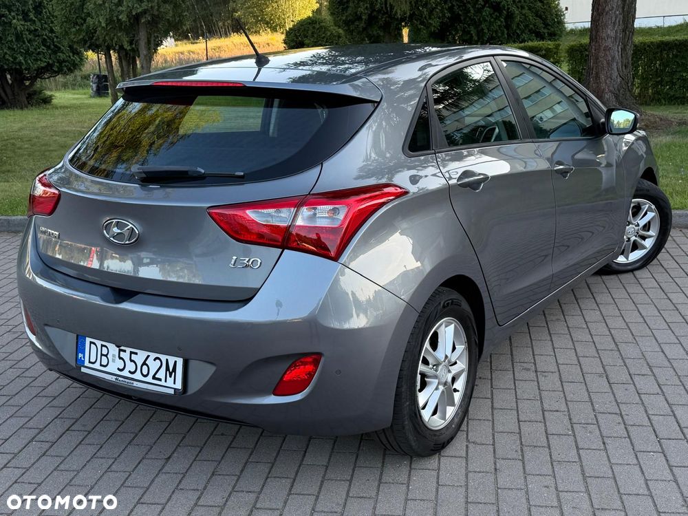 Hyundai i30 1.4 Premium - 4
