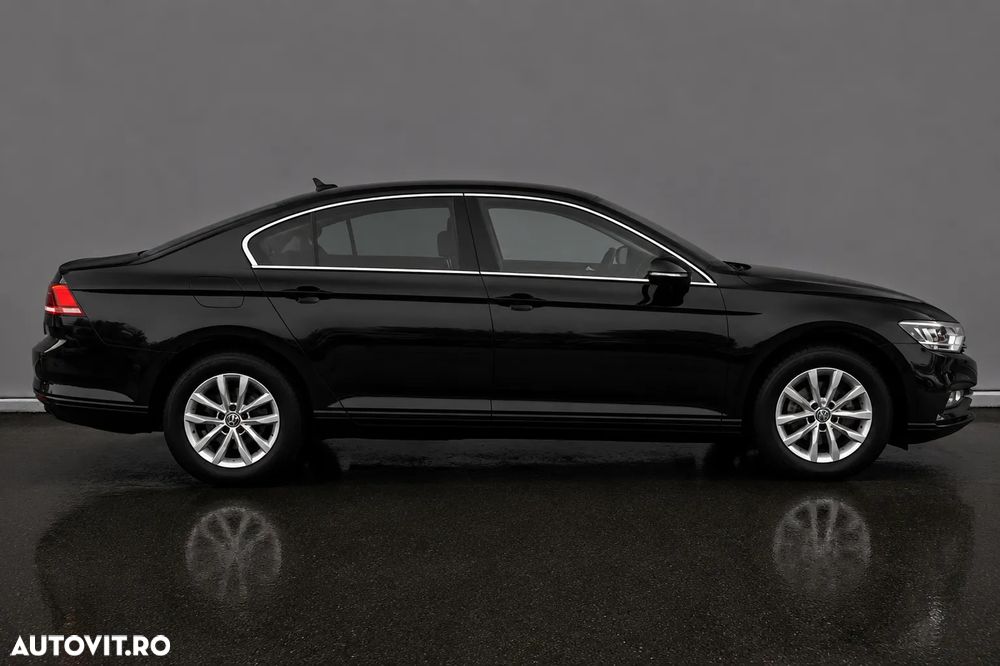 Volkswagen Passat - 3