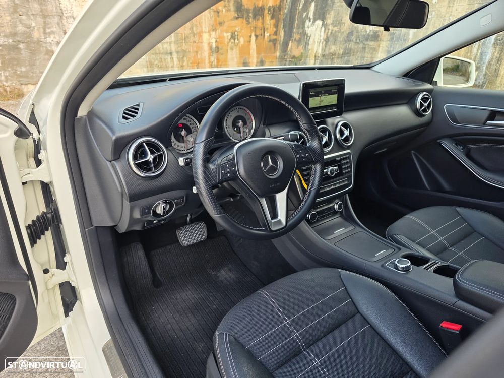 Mercedes-Benz A 220 CDI BE Urban Aut.113g - 13