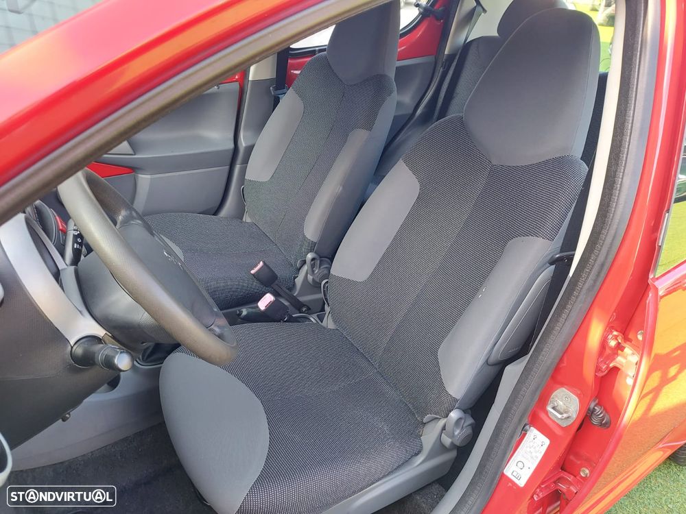 Peugeot 107 1.0 Access - 6