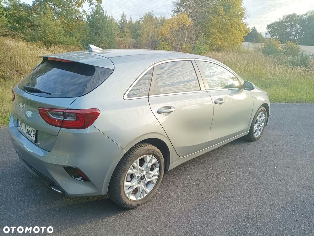 Kia Ceed 2024 photo 3