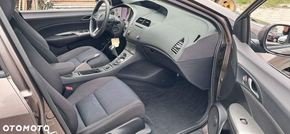 Mazda 3 1.6 Sport Active - 14