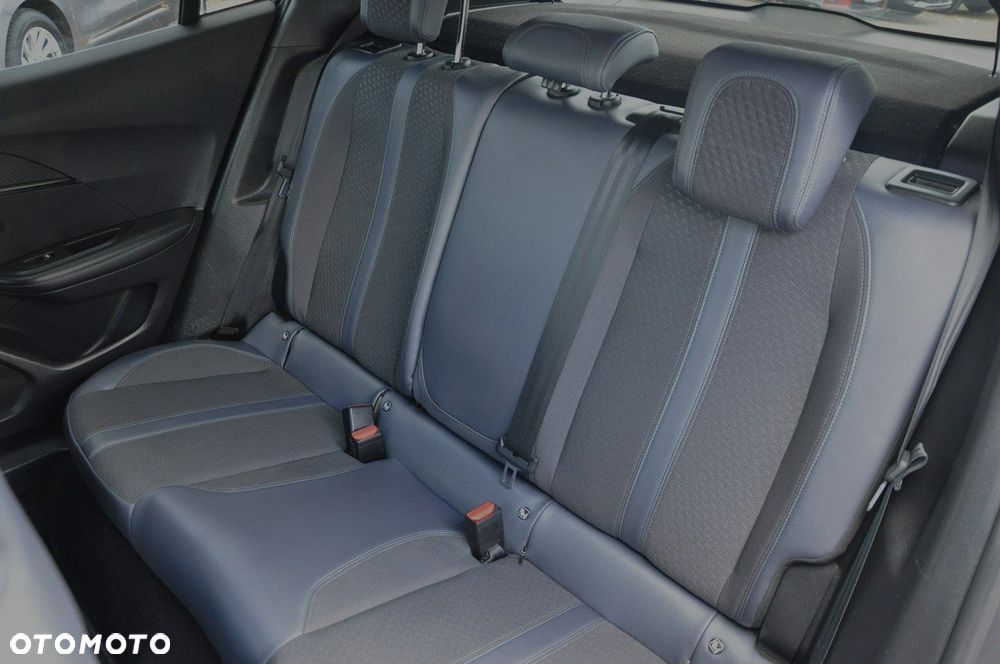 Peugeot 2008 1.2 PureTech Allure Pack S&S - 15