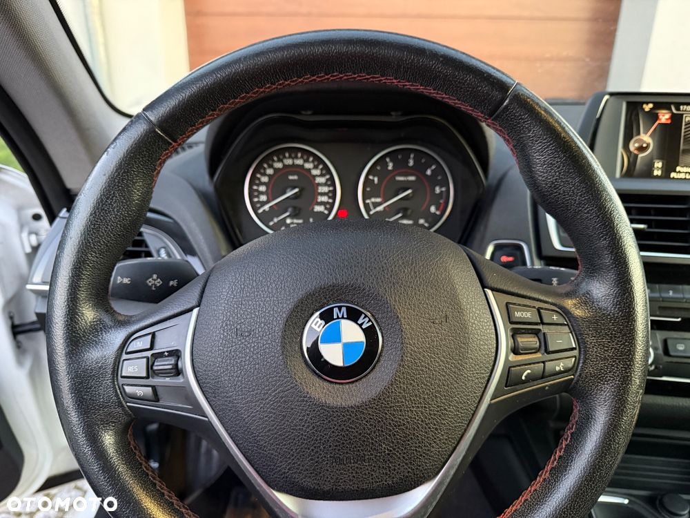 BMW Seria 1 116d EfficientDynamics Edition Sport Line - 17