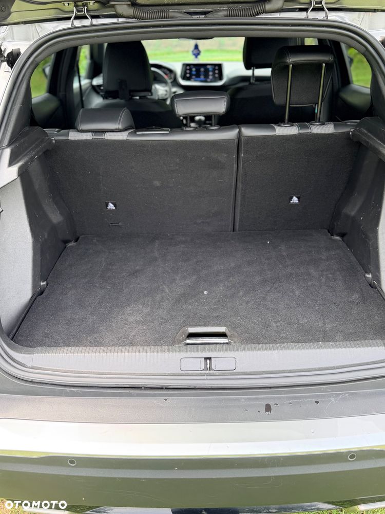 Peugeot 2008 PureTech 130 Allure - 16