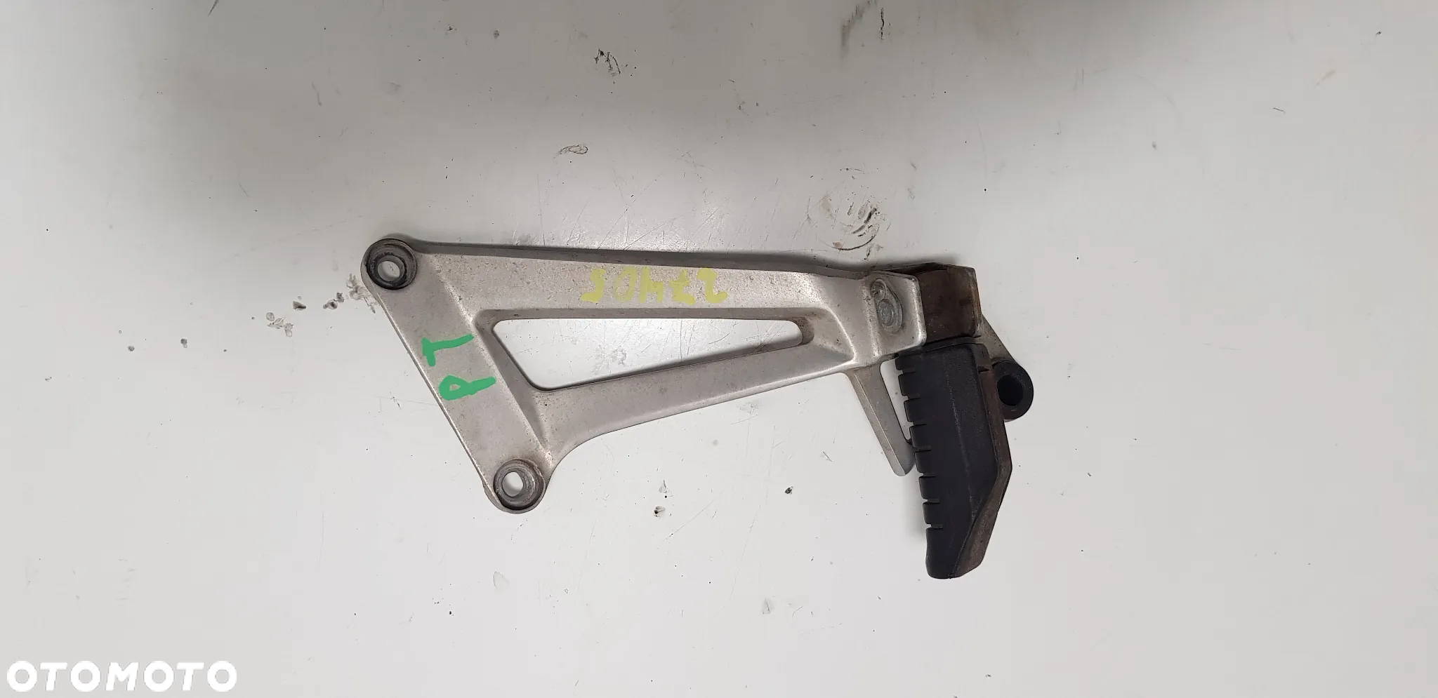 Honda CBR 125 2004 Set Pasażera Lewy - 4