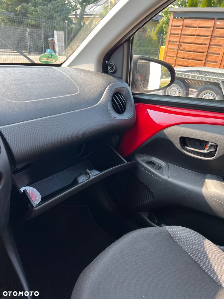 Toyota Aygo x - 14