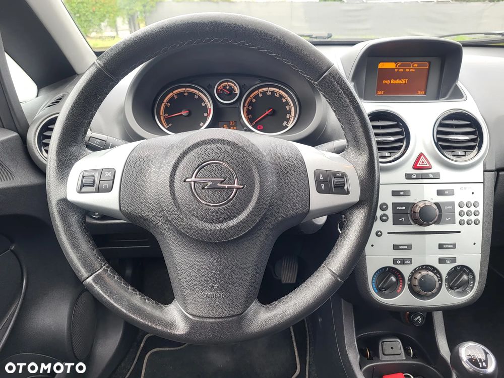 Opel Corsa - 11
