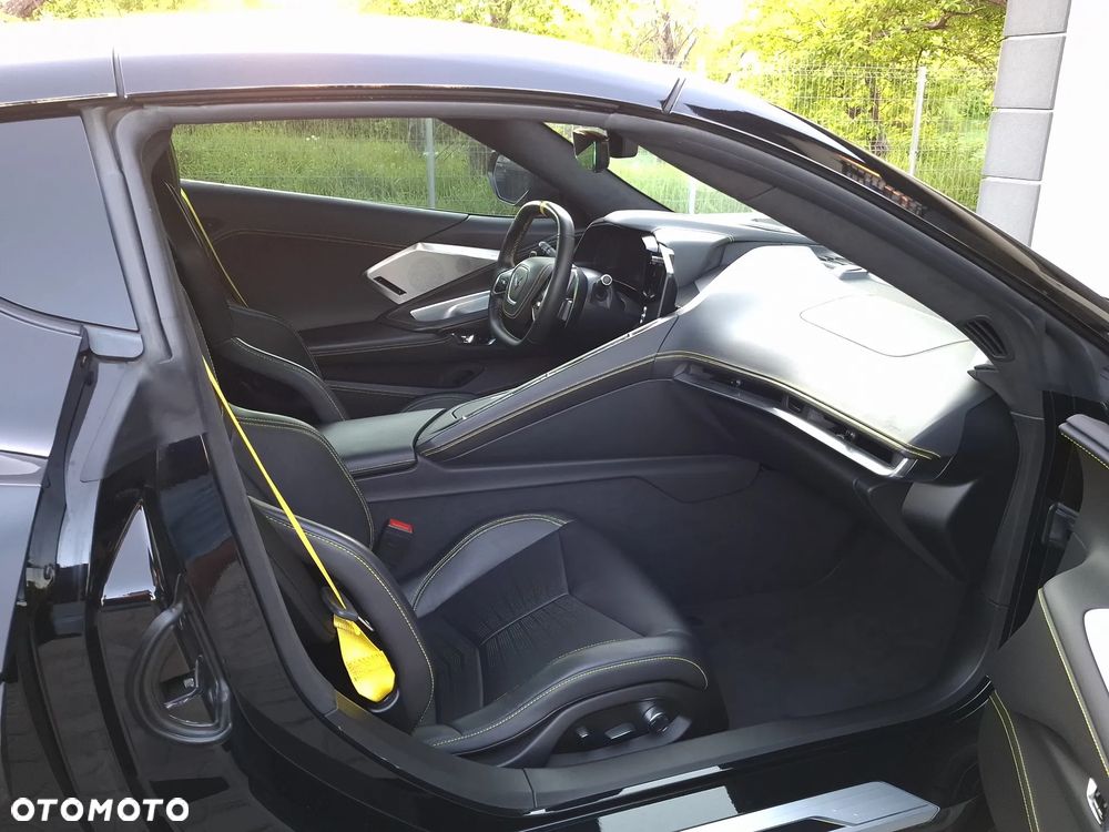 Chevrolet Corvette Stingray 3LT 6.2 V8 Automatik - 10