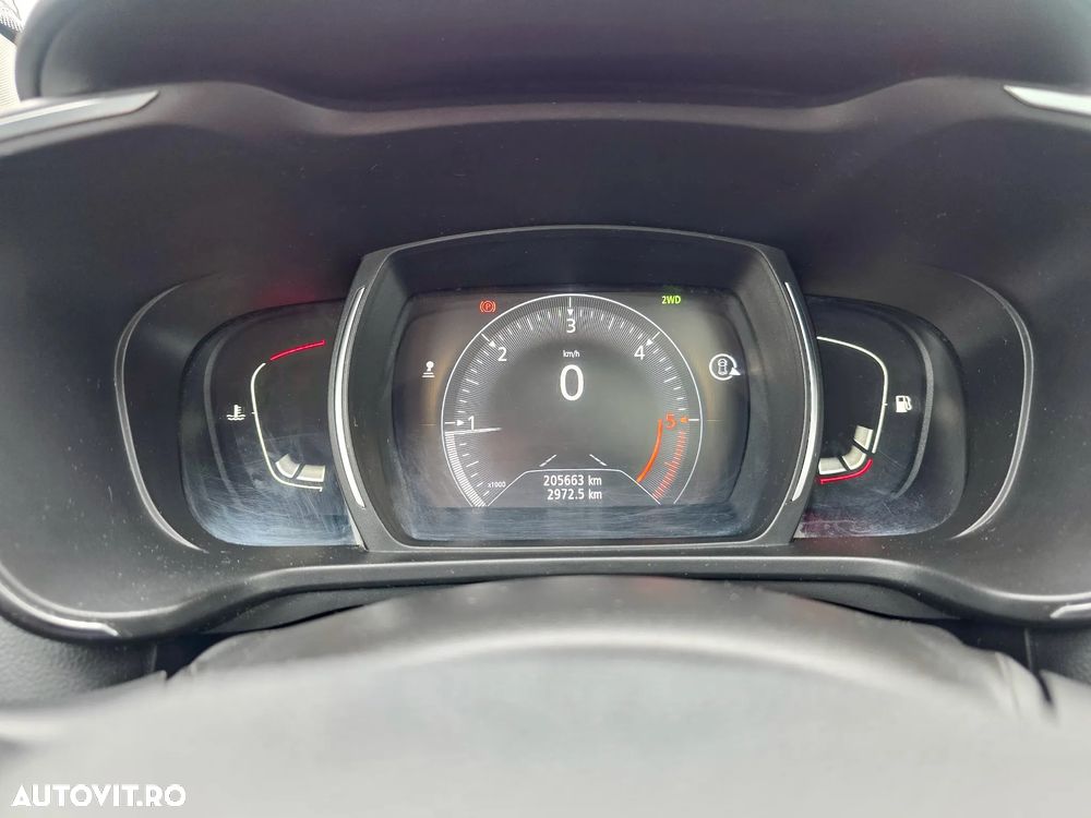 Nissan Qashqai 1.6 DCI 4 x 4 DPF tekna - 16