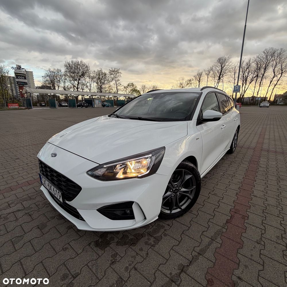 Ford Focus 1.5 EcoBlue STart-Stopp-System ST-LINE - 2