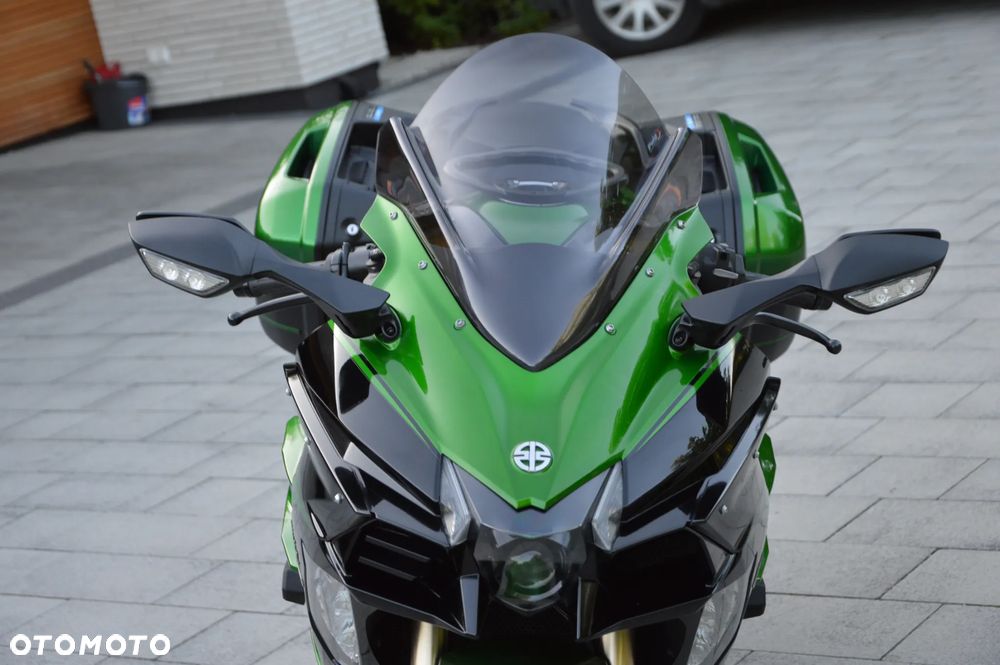 Kawasaki Ninja H2 SX - 13