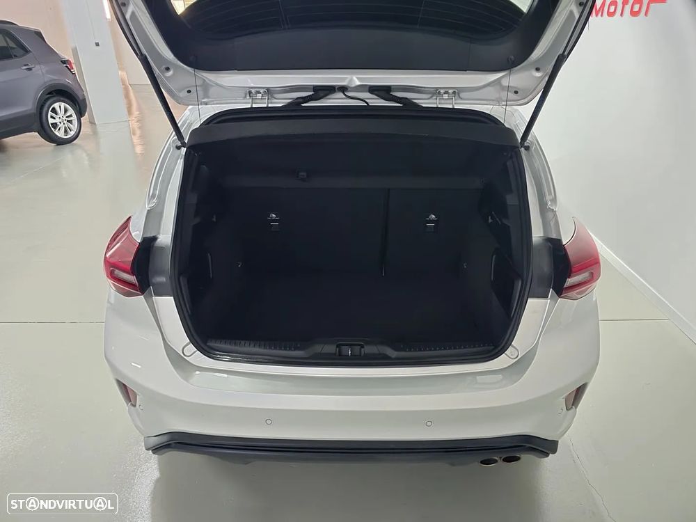Ford Focus 1.0 EcoBoost MHEV ST-Line - 9