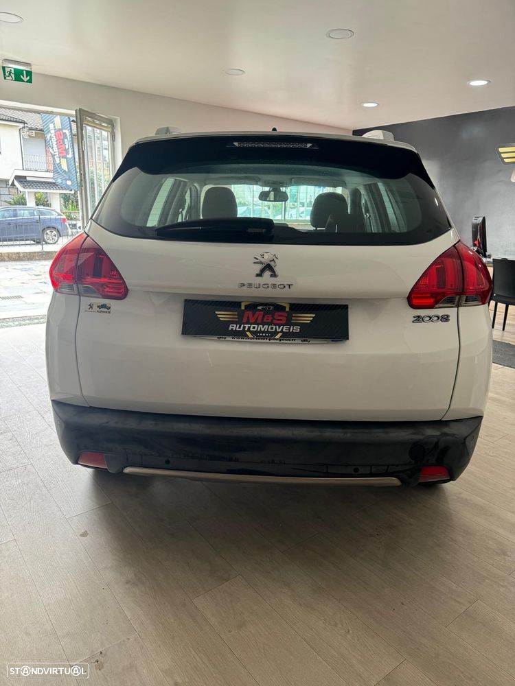 Peugeot 2008 PureTech 82 Allure - 8