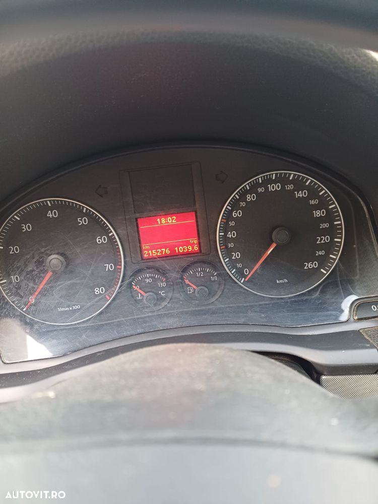 Volkswagen Golf 1.6 Tour - 13