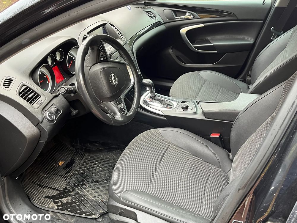Opel Insignia - 13