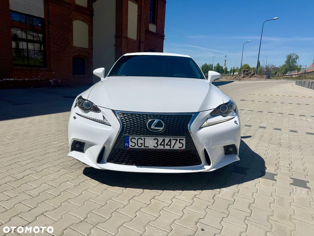 Lexus IS 250 F-Sport - 6
