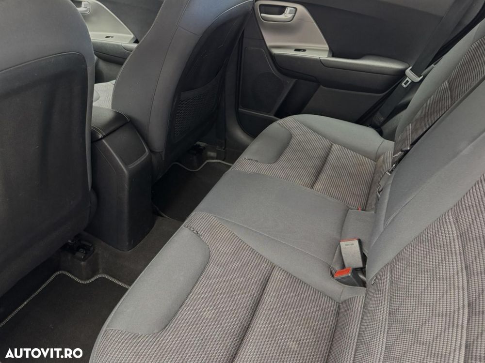 Kia Niro - 10