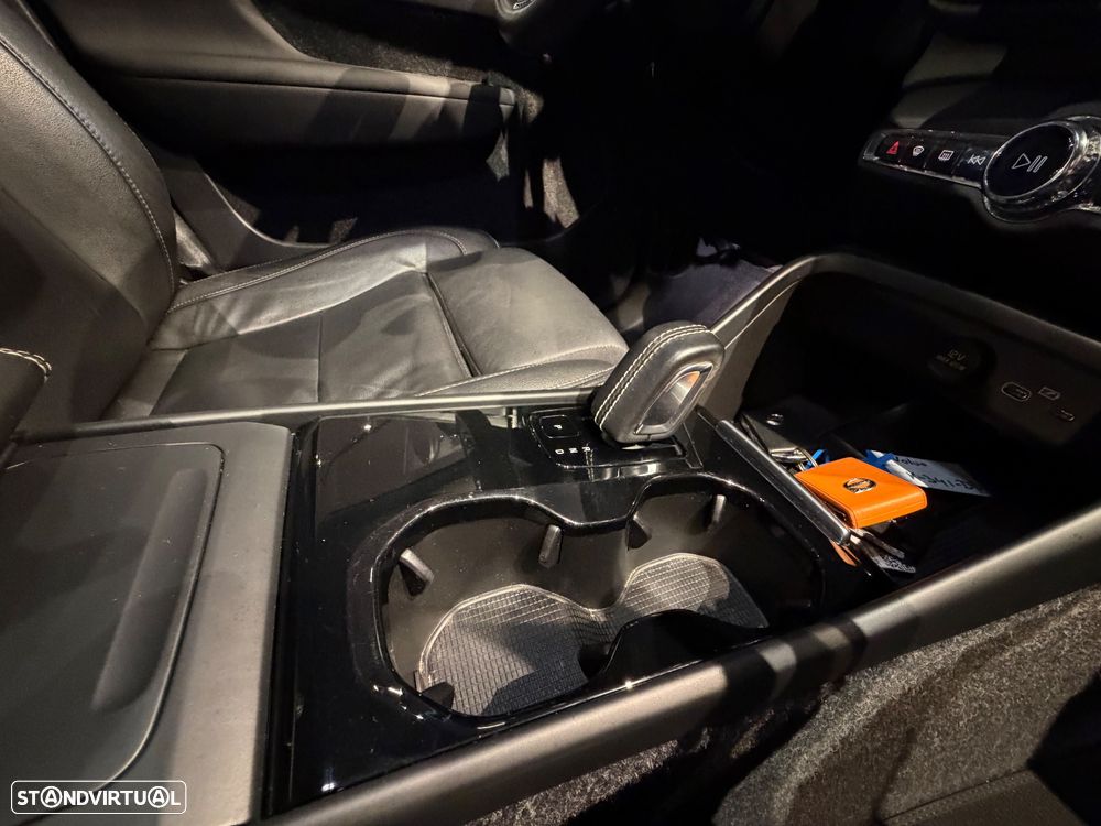 Volvo XC 40 P8 AWD Recharge RDesign - 30