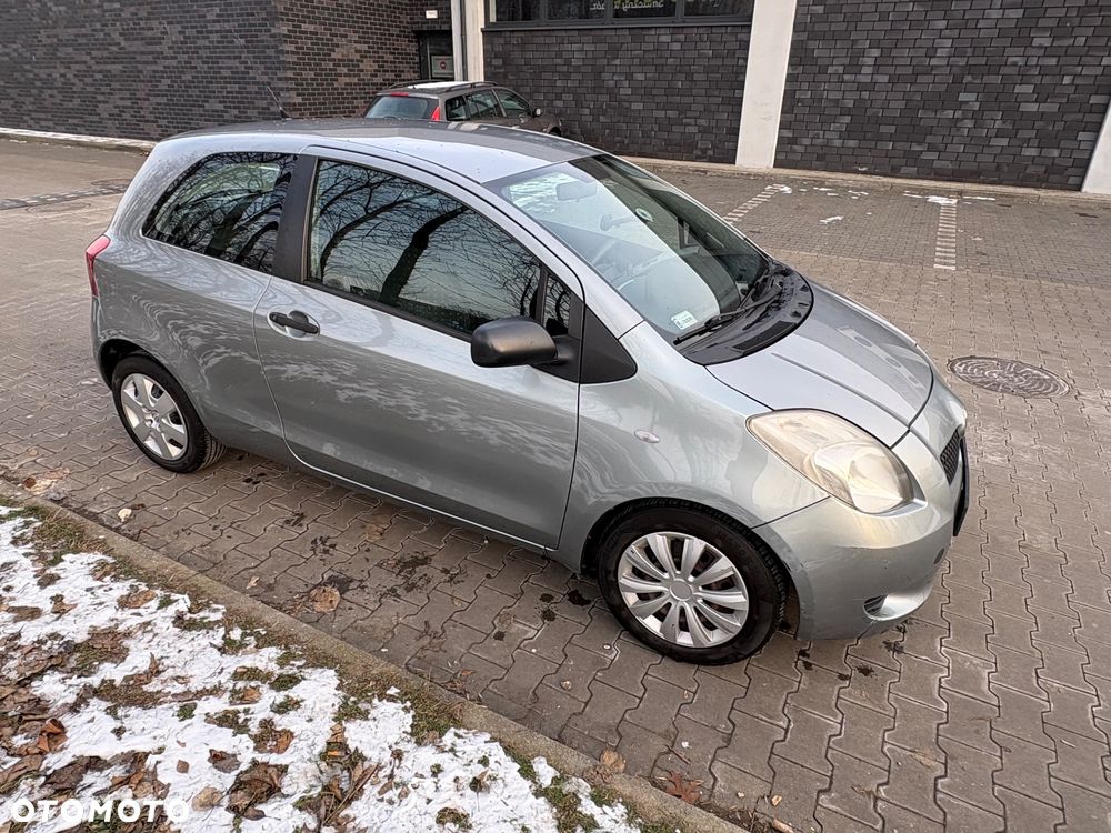 Toyota Yaris 1.0 Luna A/C - 5