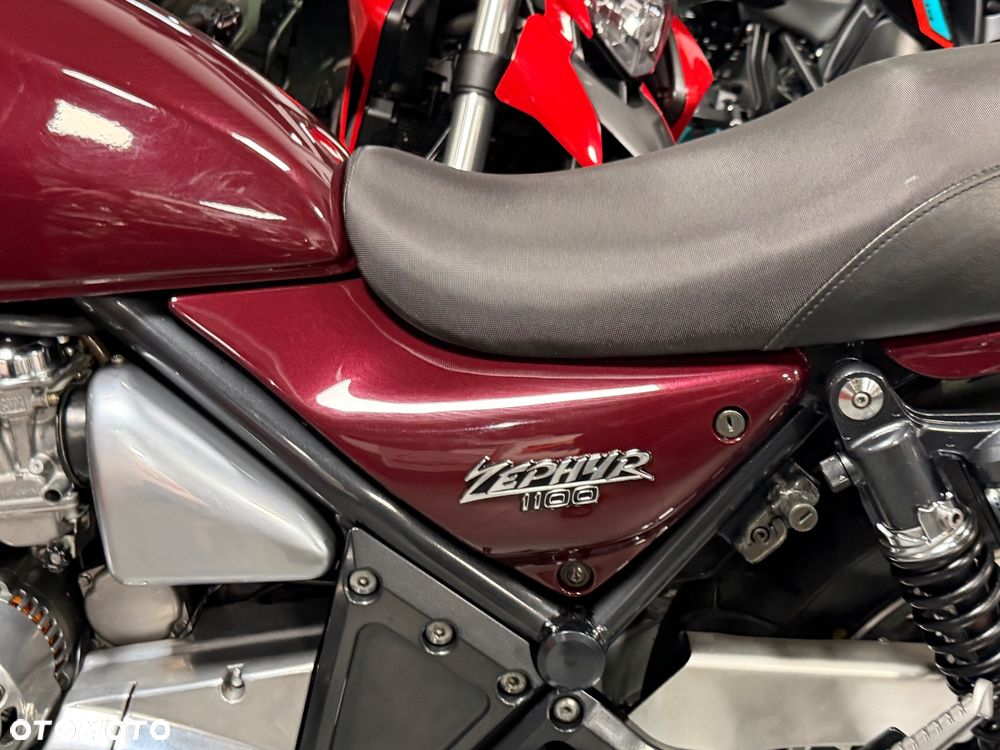 Kawasaki Zephyr - 35