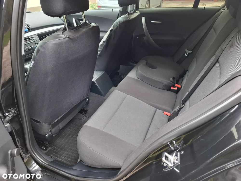 BMW Seria 1 118i - 21