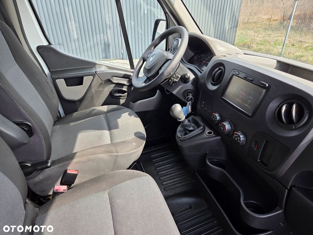 Renault Master - 23
