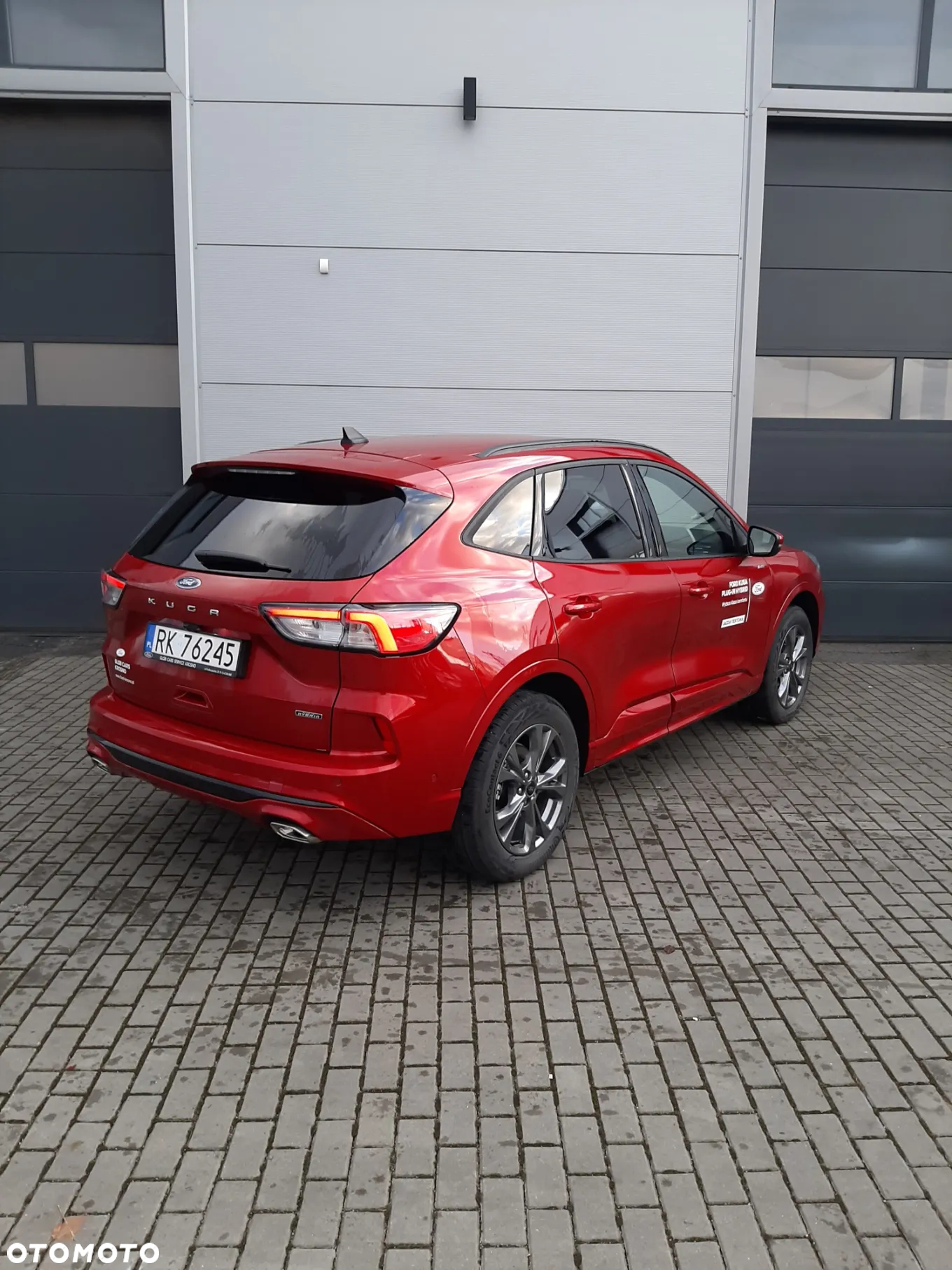 Ford Kuga - 4