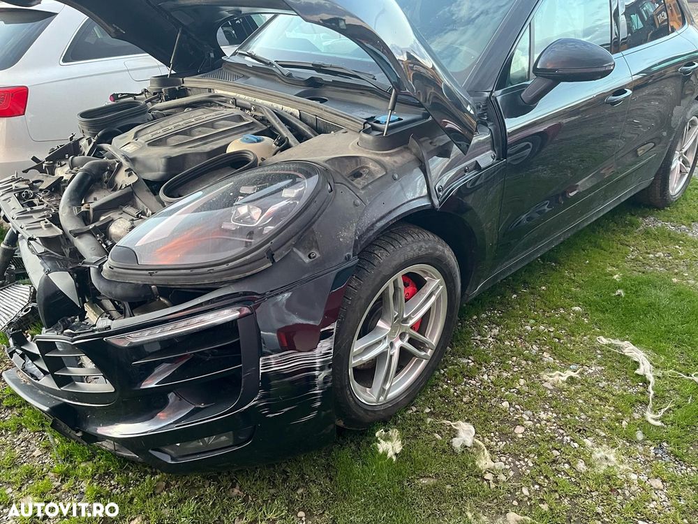 Porsche Macan - 12