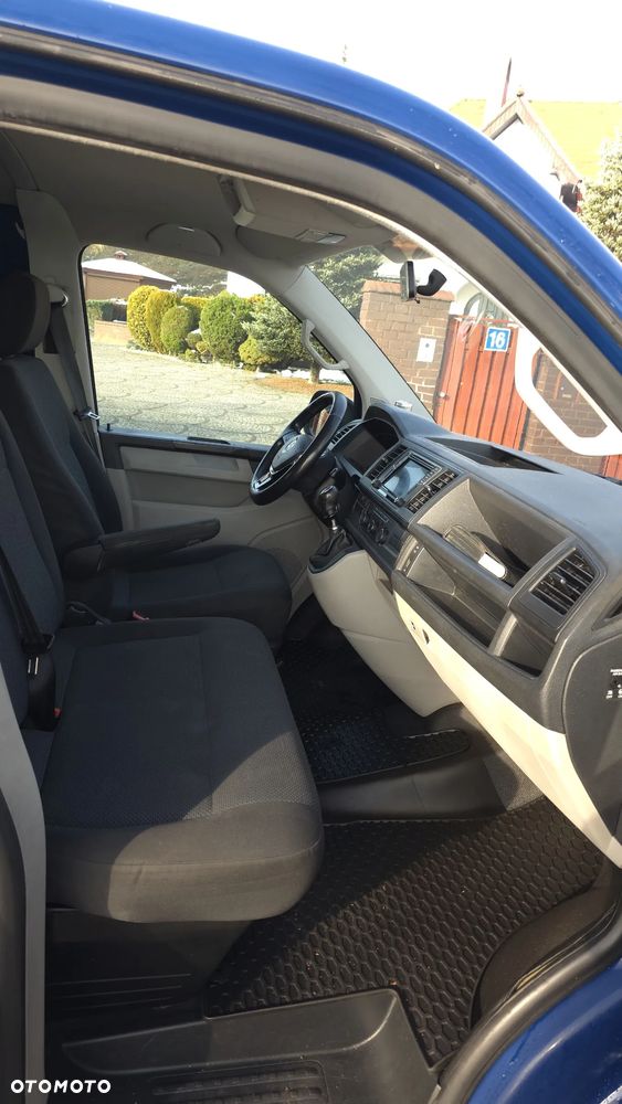 Volkswagen Transporter T6 - 12