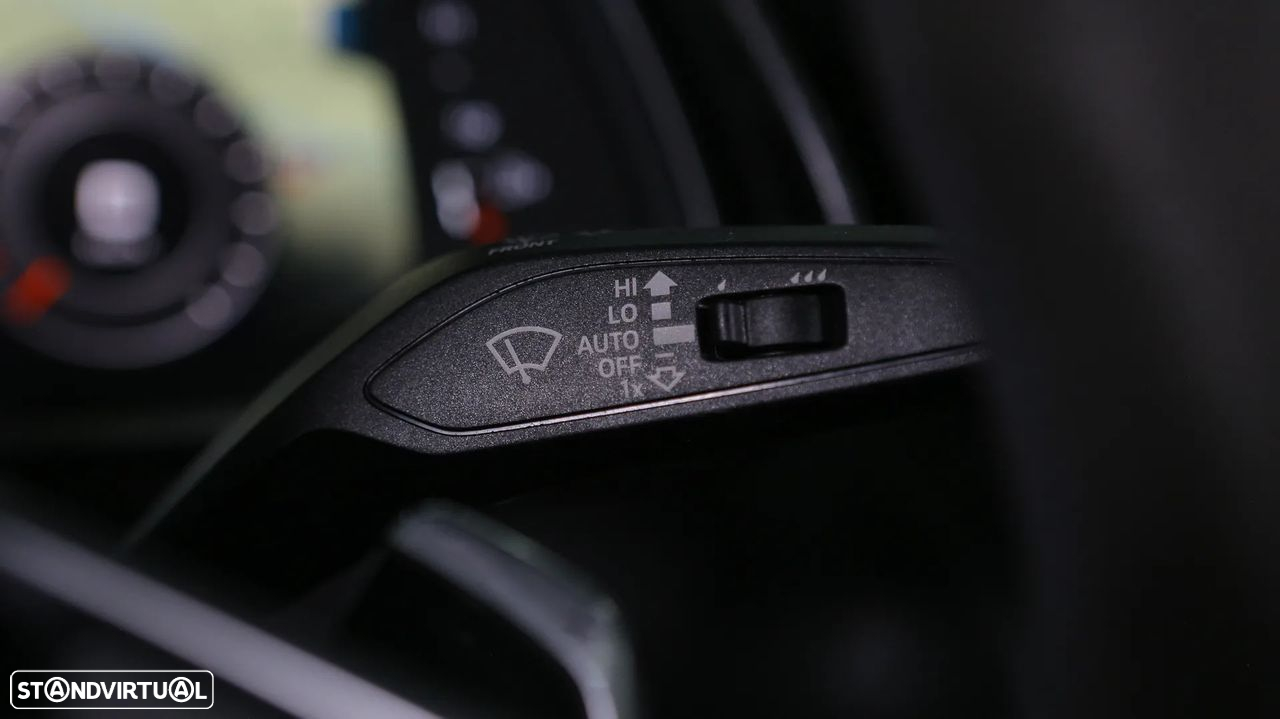 Audi R8 Spyder 5.2 FSi V10 S tronic Plus - 32