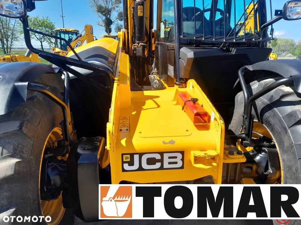 JCB 560-80 2019R agri plus - 10