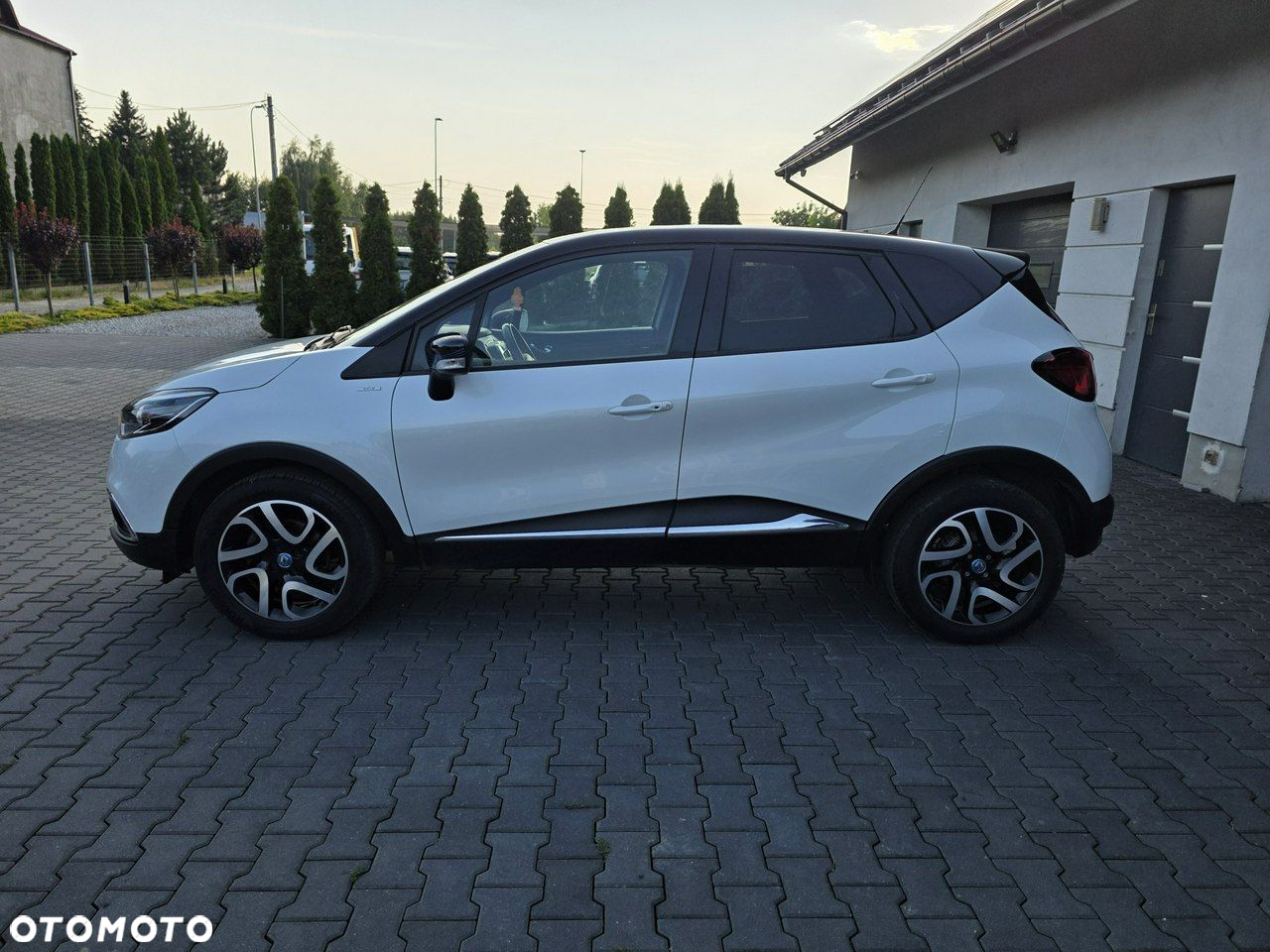 Renault Captur - 5