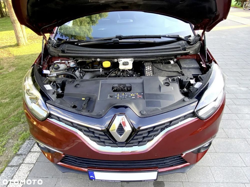 Renault Grand Scenic - 36